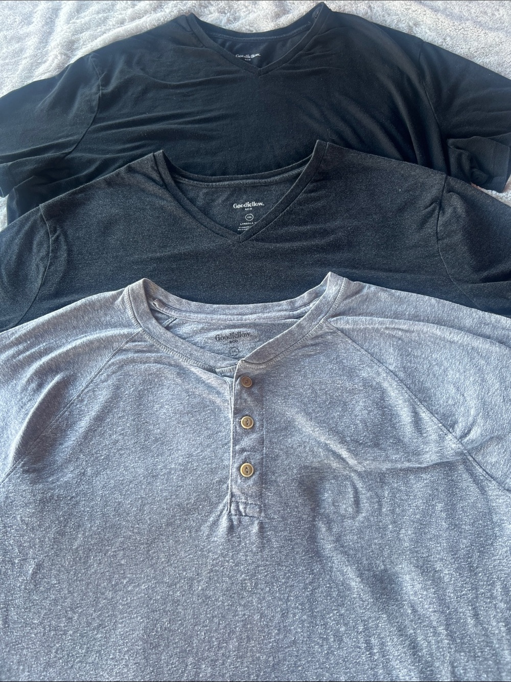 3 pc BUNDLE Goodfellow & Old Navy Black and Light Gray Short Sleeve